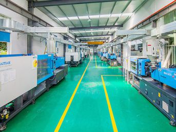 Plastic injection workshop