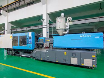 Plastic injection workshop