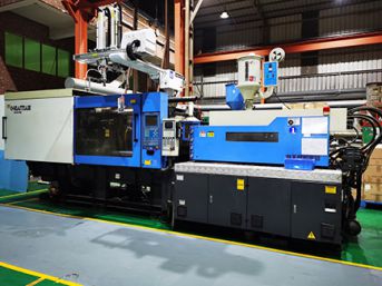 2K plastic injection machine